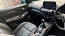 Nissan Juke 1.0 DiG-T 114 Tekna 5dr Petrol Hatchback